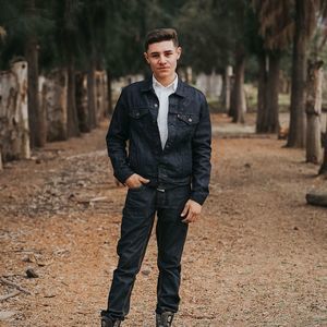 Meet your Posher, Andres